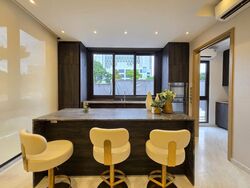 Shrewsbury Road (D11), Terrace #513703141